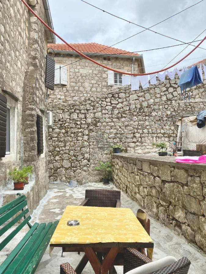 Apartment Njegos Perast Exterior foto
